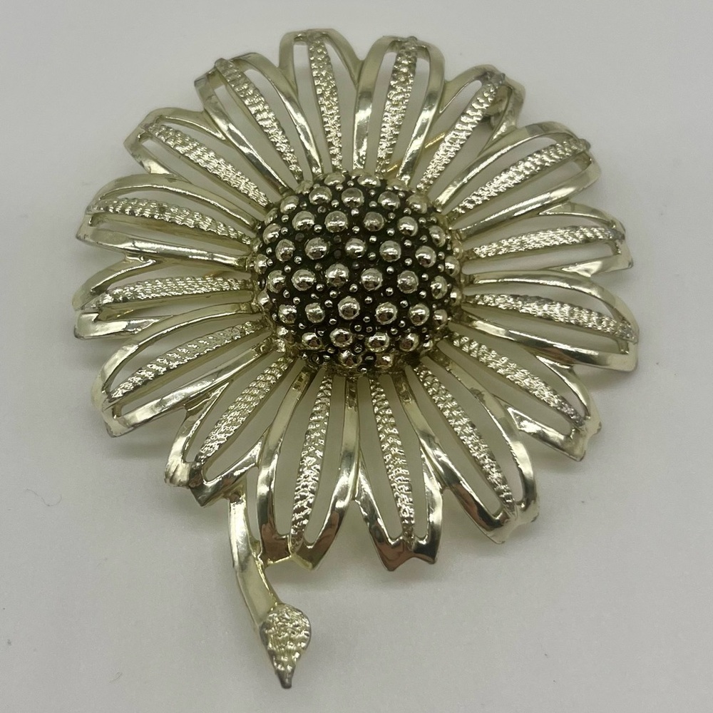 2 Sarah Coventry Silver Brooch Pins